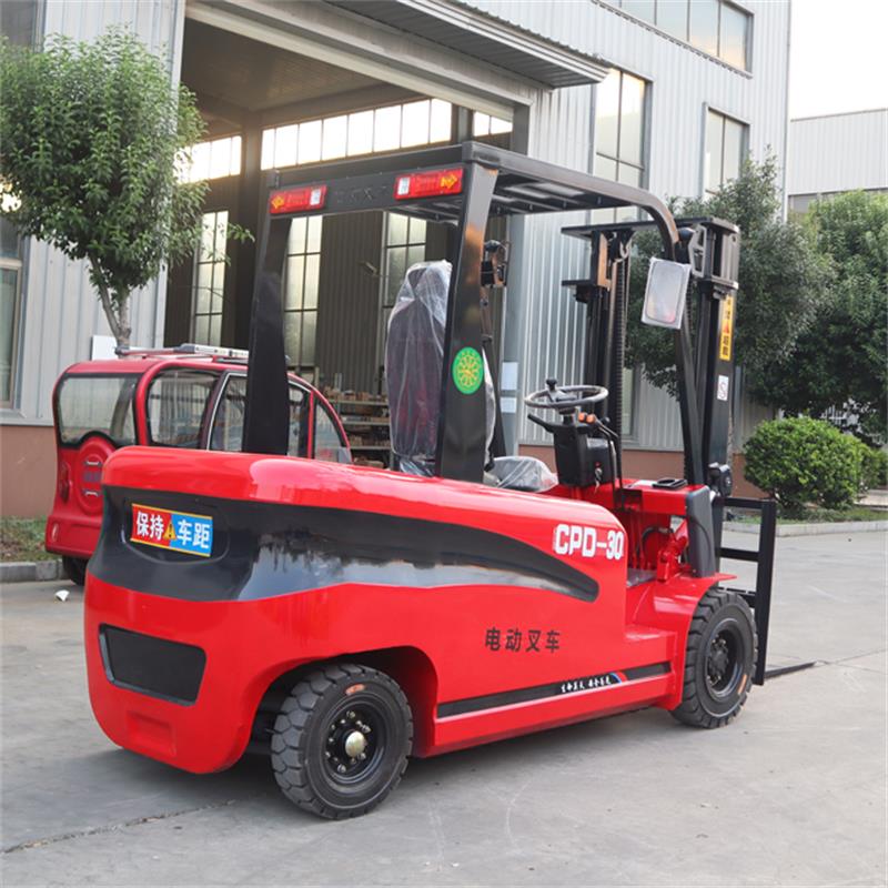 Carrello elevatore elettrico da 3000 kg