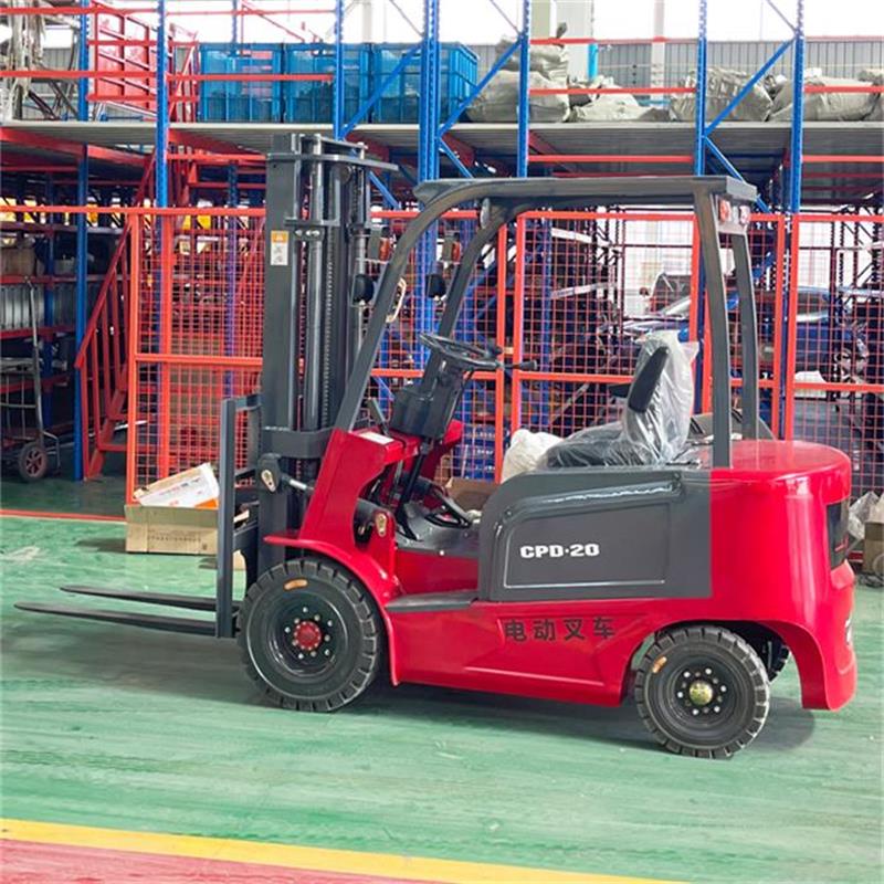 Carrello elevatore elettrico CPD20